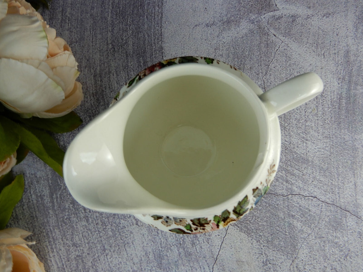 Vintage Wedgewood 'Conway' Gravy Boat And Creamer