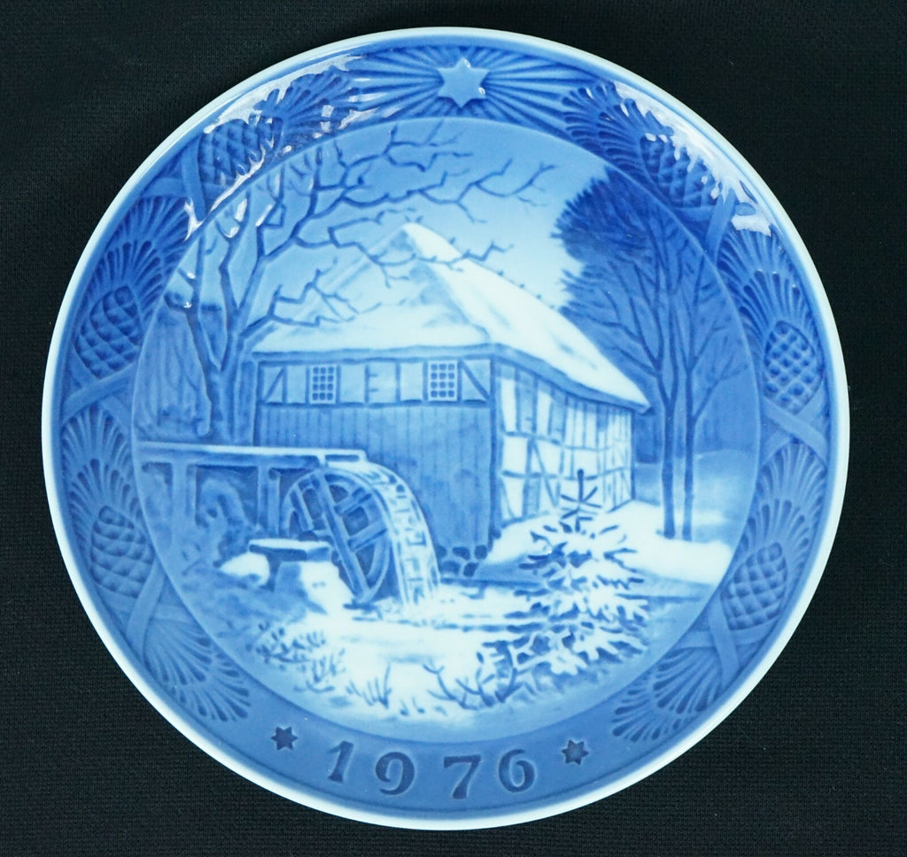 Royal Copenhagen Denmark Annual Christmas Plate 1967, 67, 68, 76 Kai Lange
