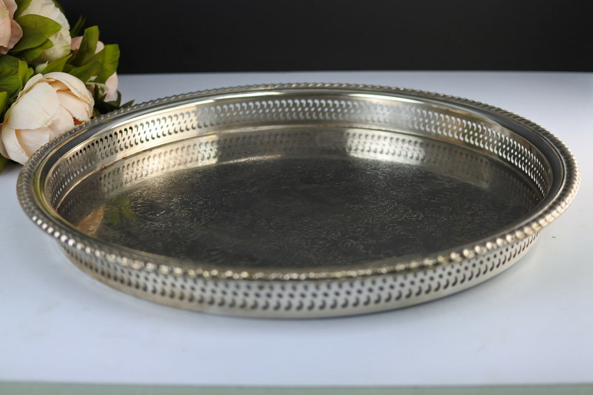 WM Rogers Antique Silverplate Large Etched Serving Tray Drink Tray