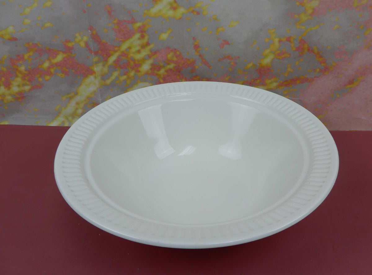 Vintage JB 1E2 Vegetable Bowl by JOHNSON BROTHERS