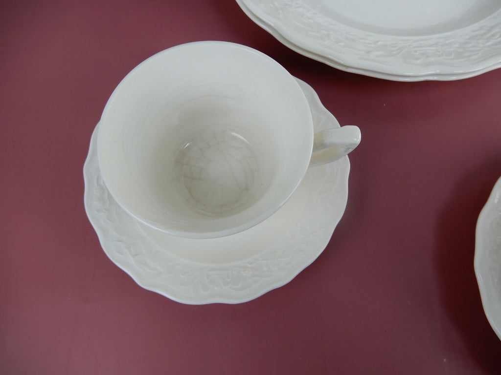 Vintage Mt Clemens Pottery Vogue China 4 Piece Place Settings for 3