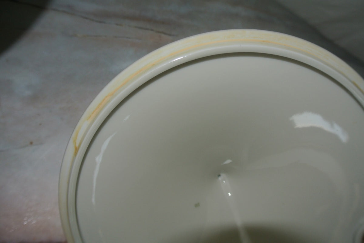 Vintage Winterling Marktleuthen Bavaria Soup Tureen Cream Color No Ladle