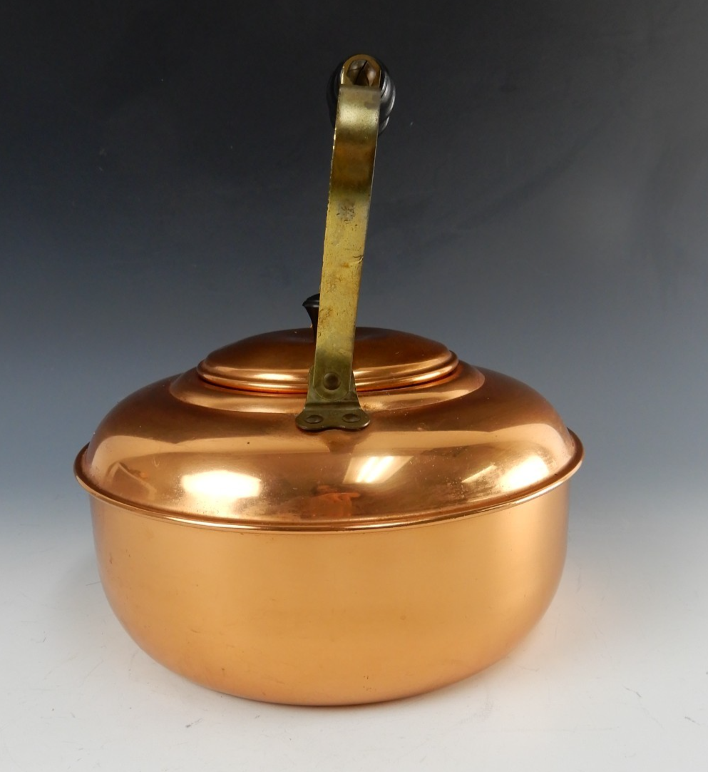 Vintage  Coppercraft Guild Copper & Brass Tea Pot / Kettle