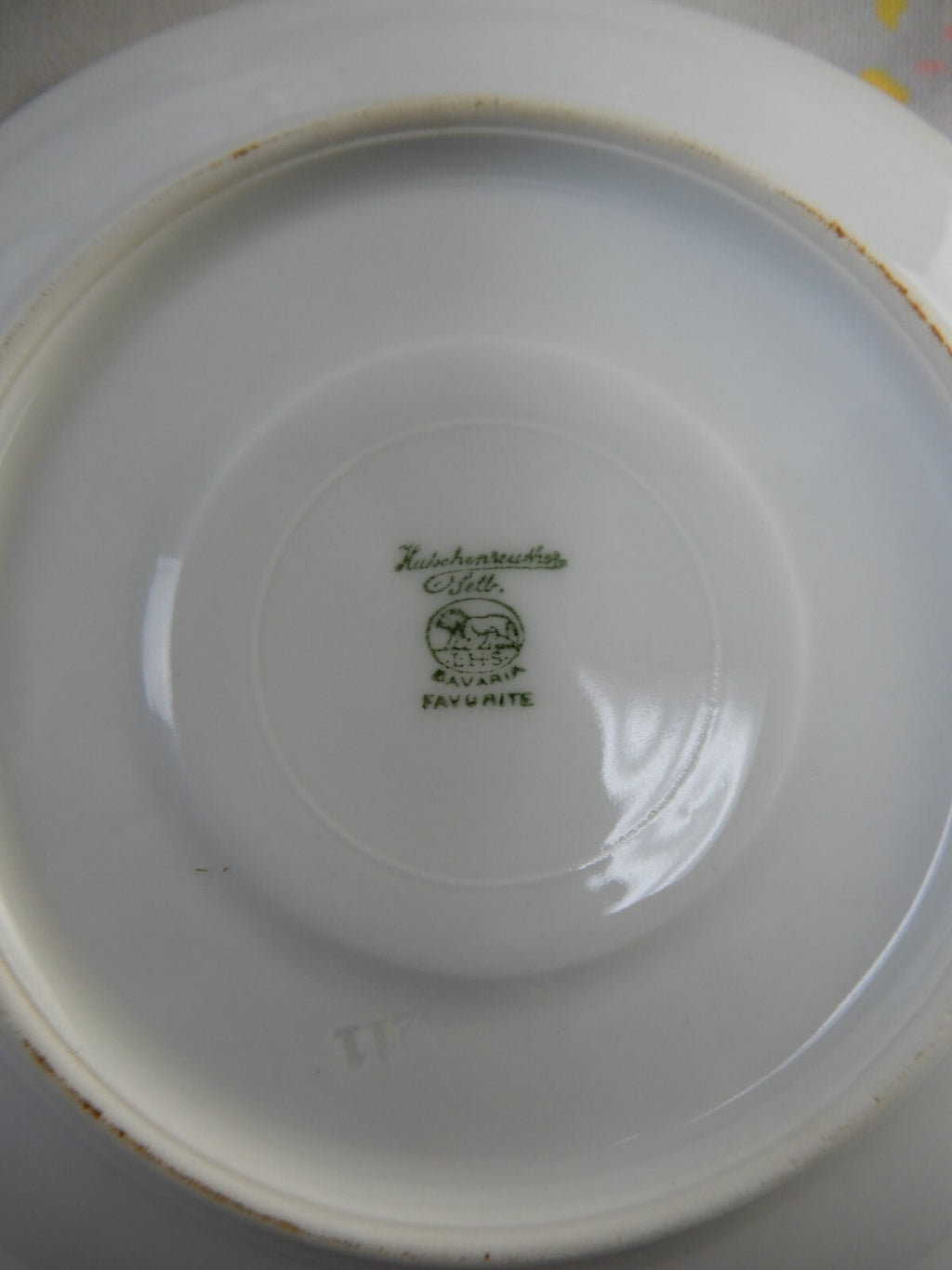 Set of 30 Pieces of  Hutschenreuther LHS Favorite Bavaria 6 Dinnerware for 5