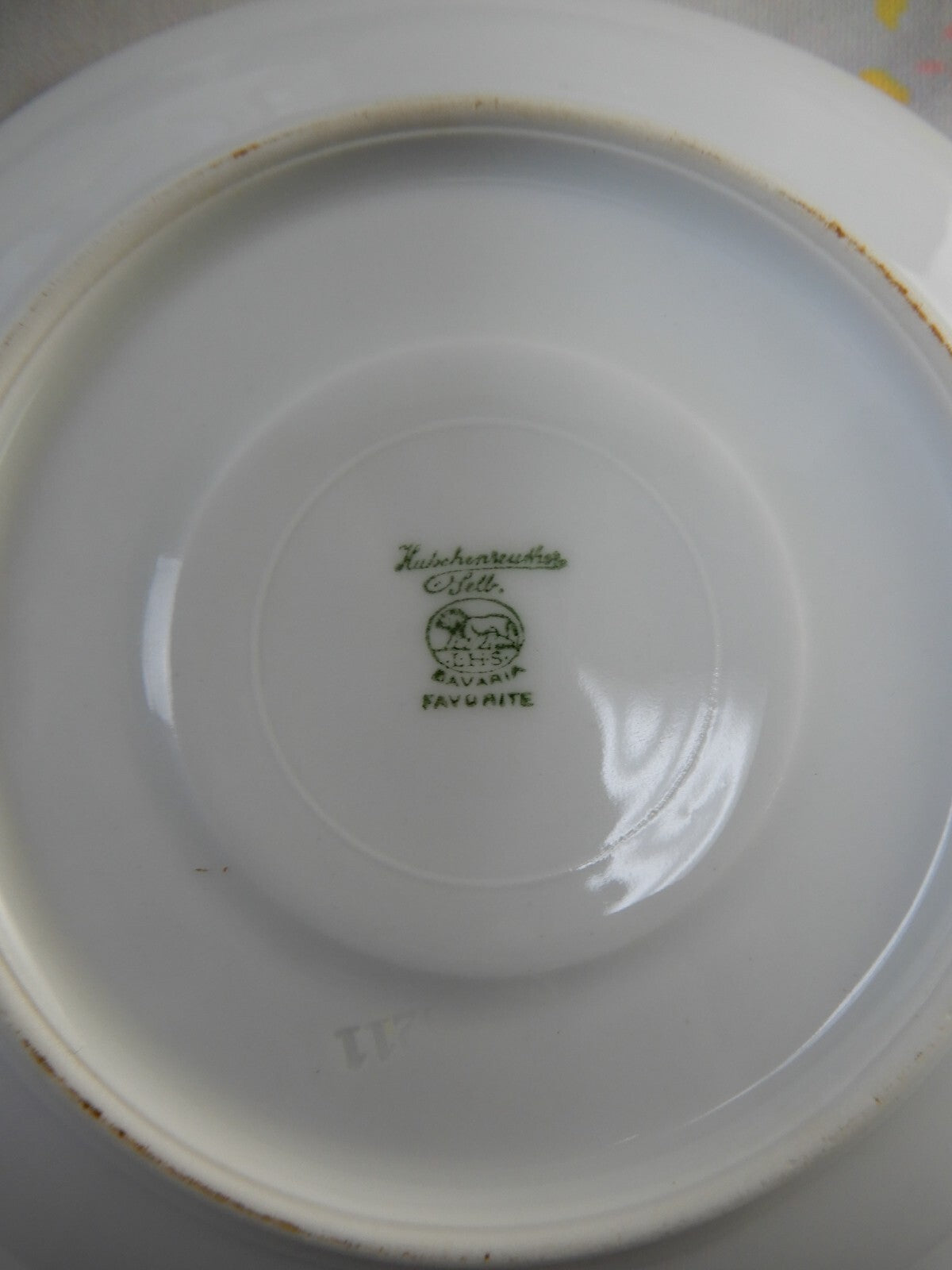 Set of 30 Pieces of  Hutschenreuther LHS Favorite Bavaria 6 Dinnerware for 5