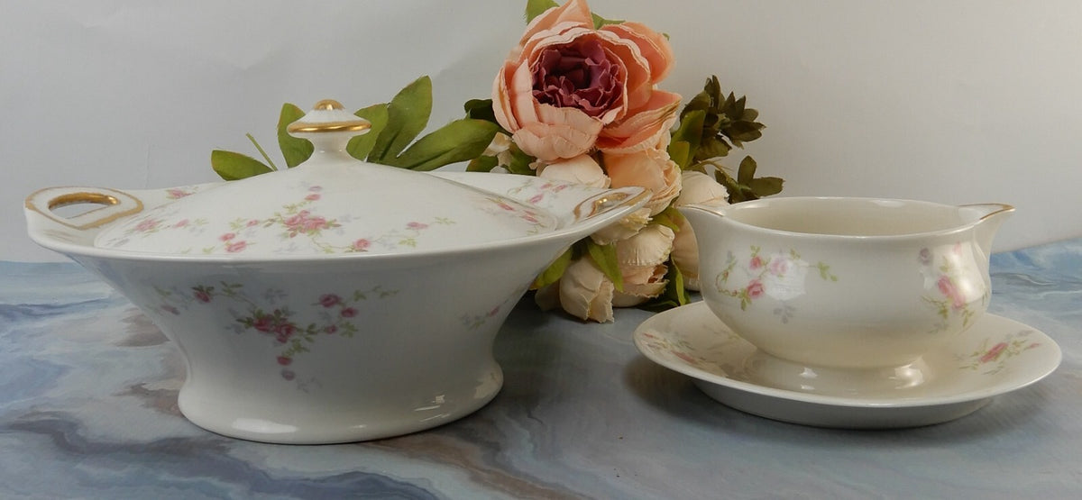 Vintage Theodore Haviland New York "Touraine" Tureen and Gravy Boat