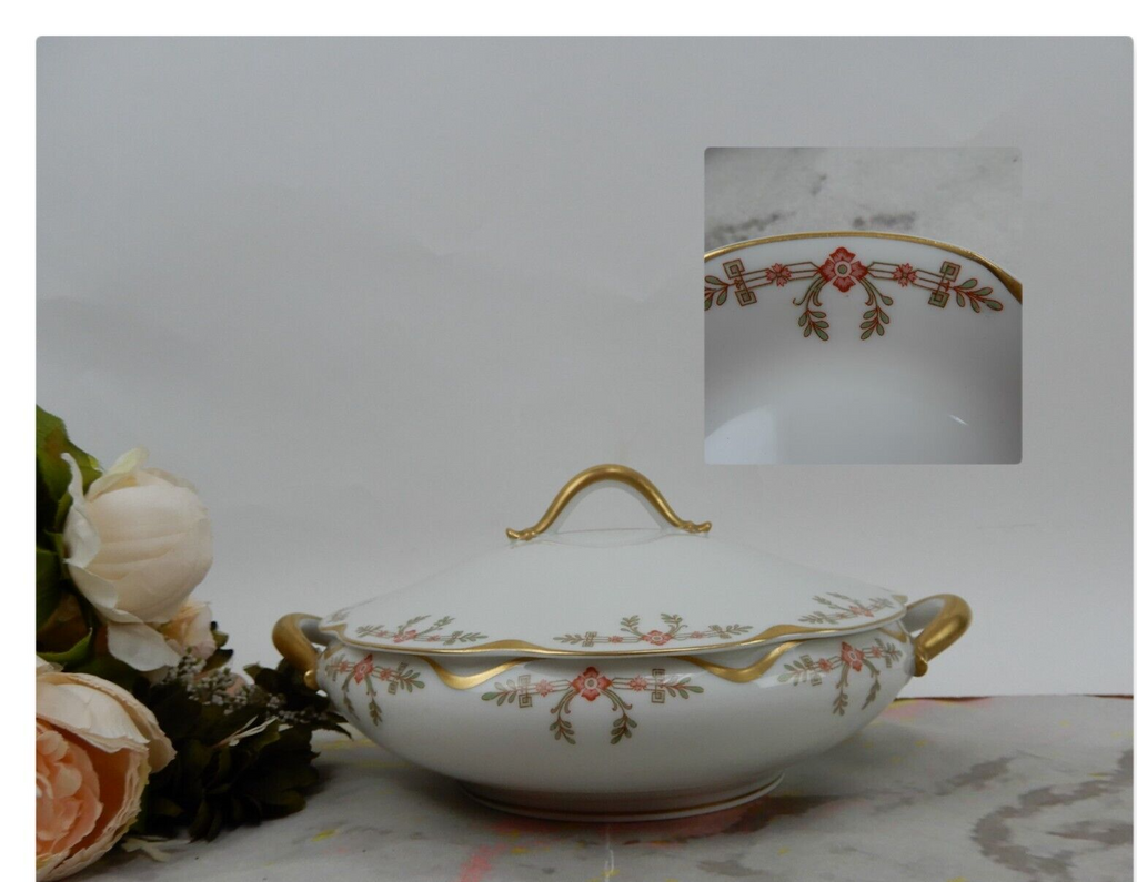 Vintage Haviland Limoges Schleiger 580 Pattern Lidded Vegetable Bowl