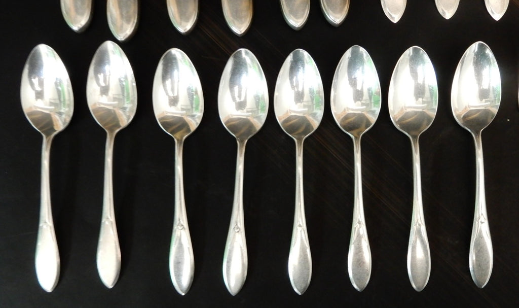 Set of 27 Pc. Rogers MFG Co 1938 Pickwick Pattern Silver Plate Flatware