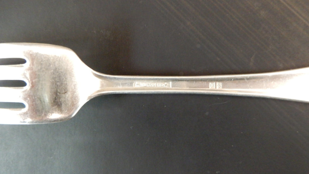 Set of 27 Pc. Rogers MFG Co 1938 Pickwick Pattern Silver Plate Flatware