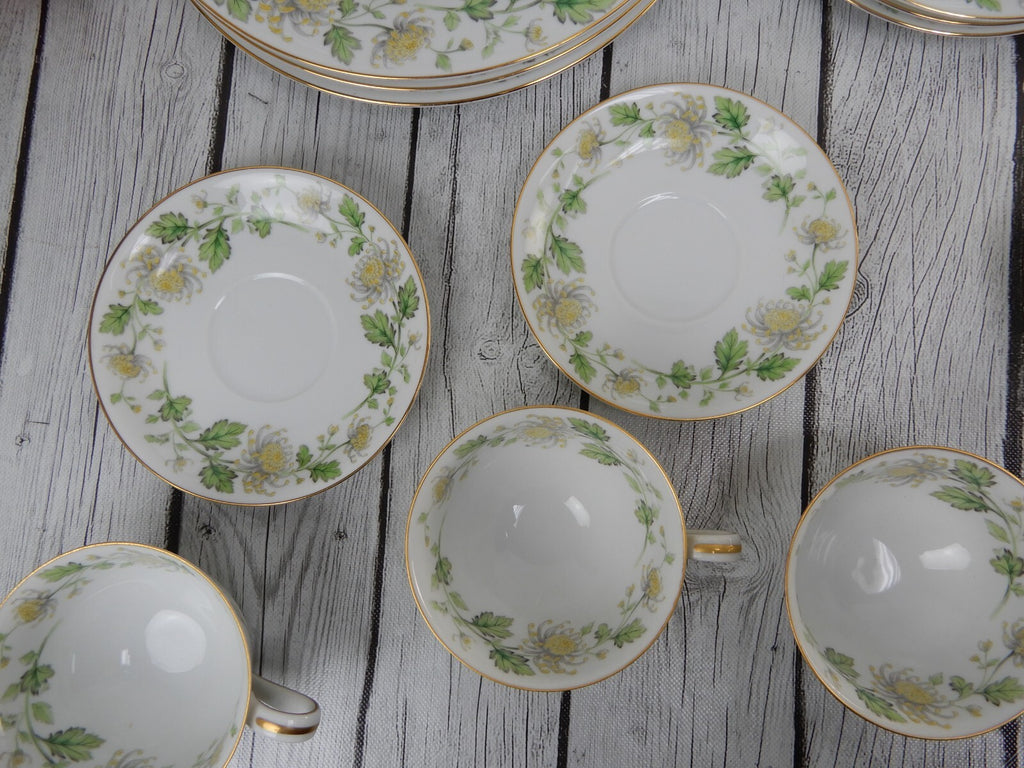 24 Piece Noritake Floral "Stanford 5220"