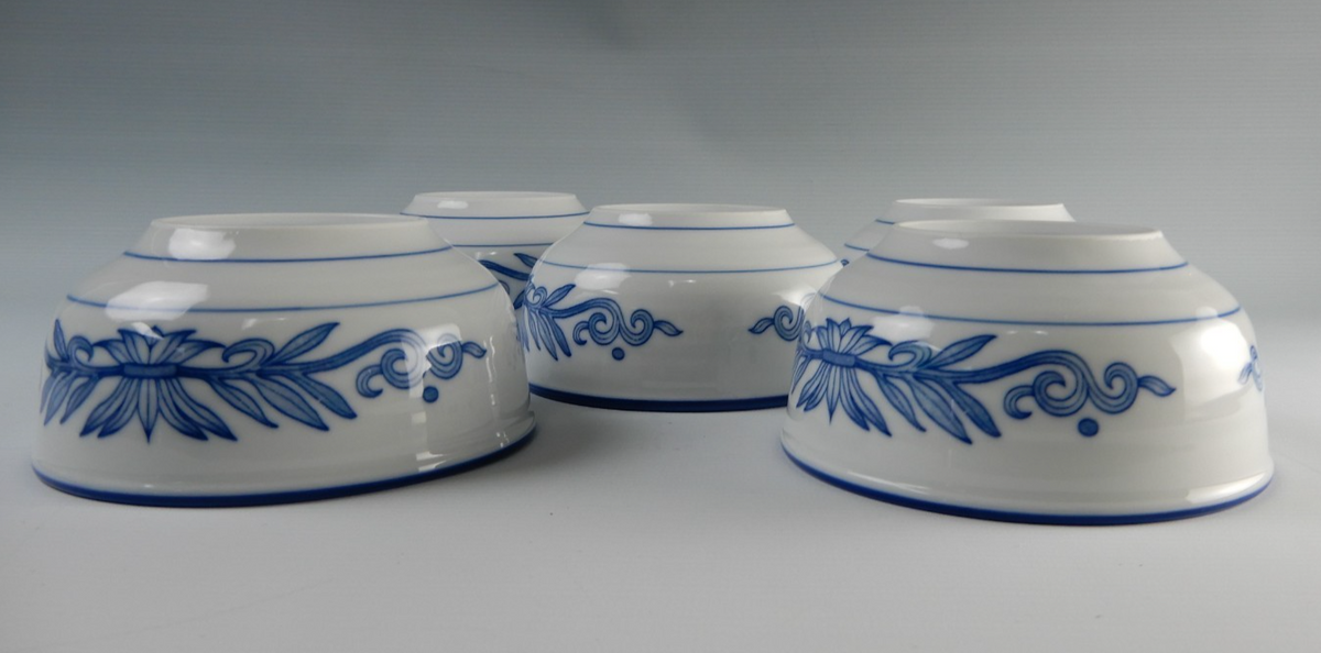 Set of Five SEOKCHON LOKO Sweet Porcelain Rice Bowls Vine Gray Cobalt Blue
