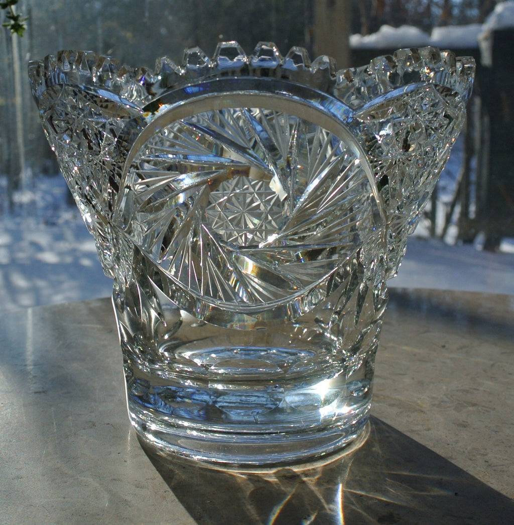 American Brilliant Period Hand Cut Glass Vase w/Hobstar, Pinwheels,Saw Tooth Rim