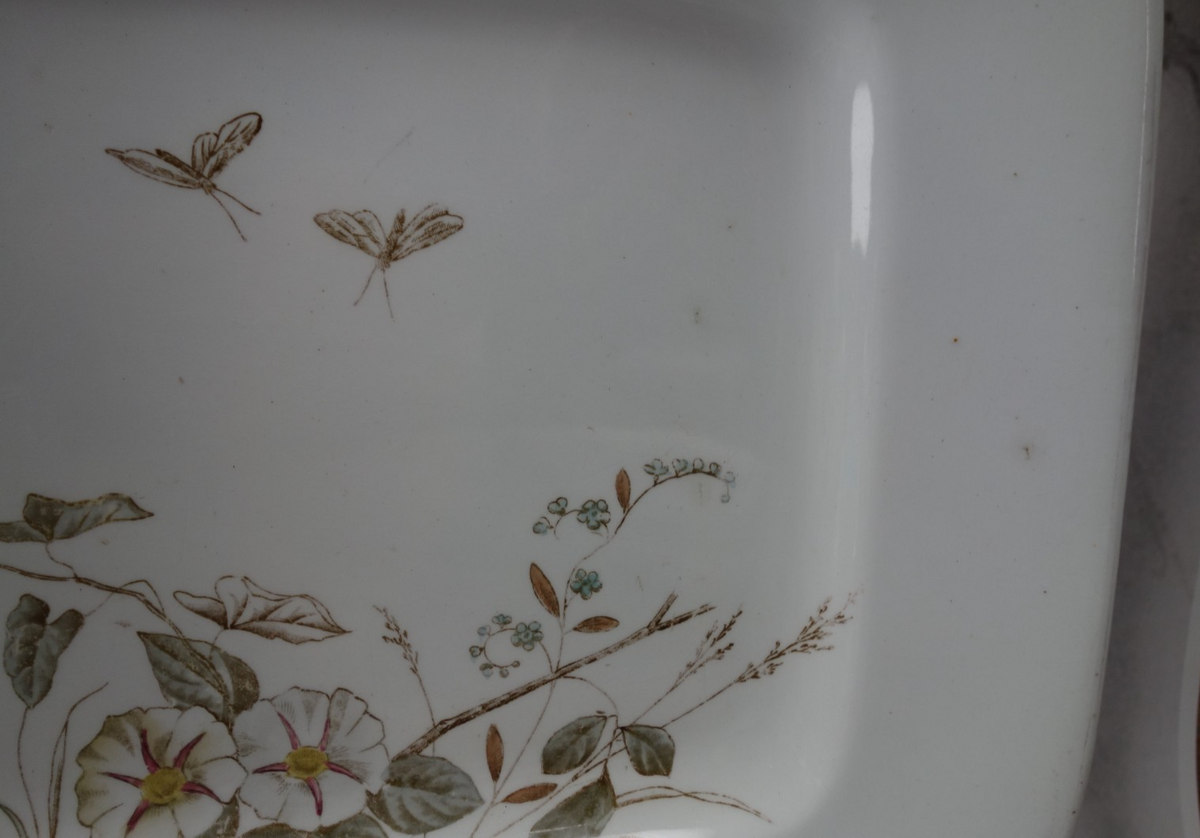 Antique Royal Ironstone China Alfred Meakin, England 15-3/4" Platter
