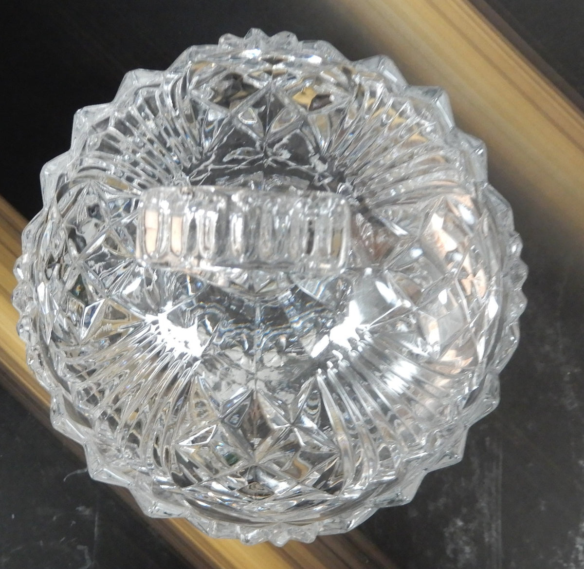 Vintage Fifth Avenue Crystal Wellington Covered Candy Dish 24% Lead Crystal