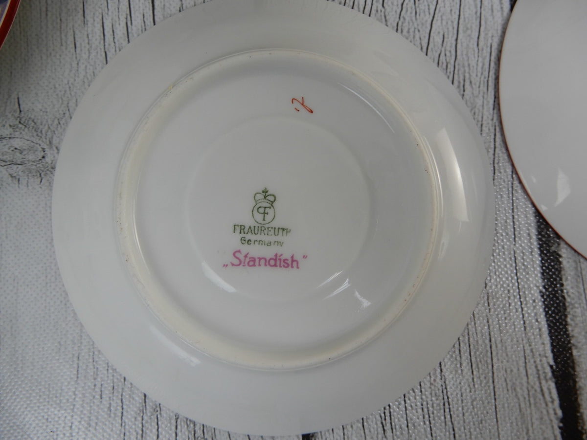 20 Pc 4-Piece 5 Place Setting Fraureth Saxony  Floral Bouquet "Standish"
