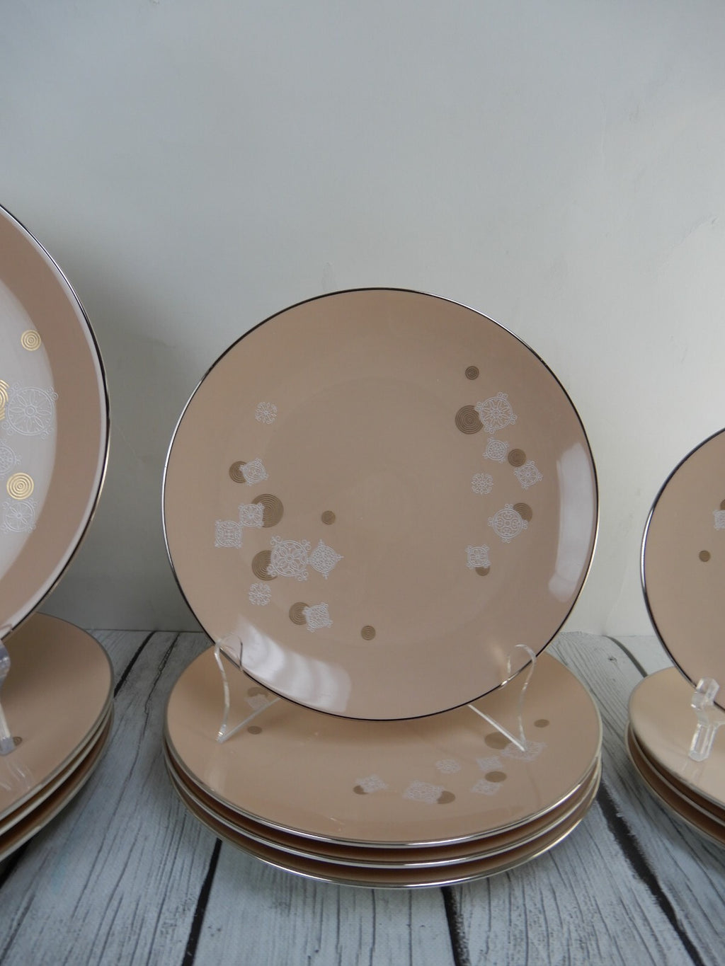 20- Piece Flintridge China "New Moon" 5 Piece Place Setting ~Service for- 4