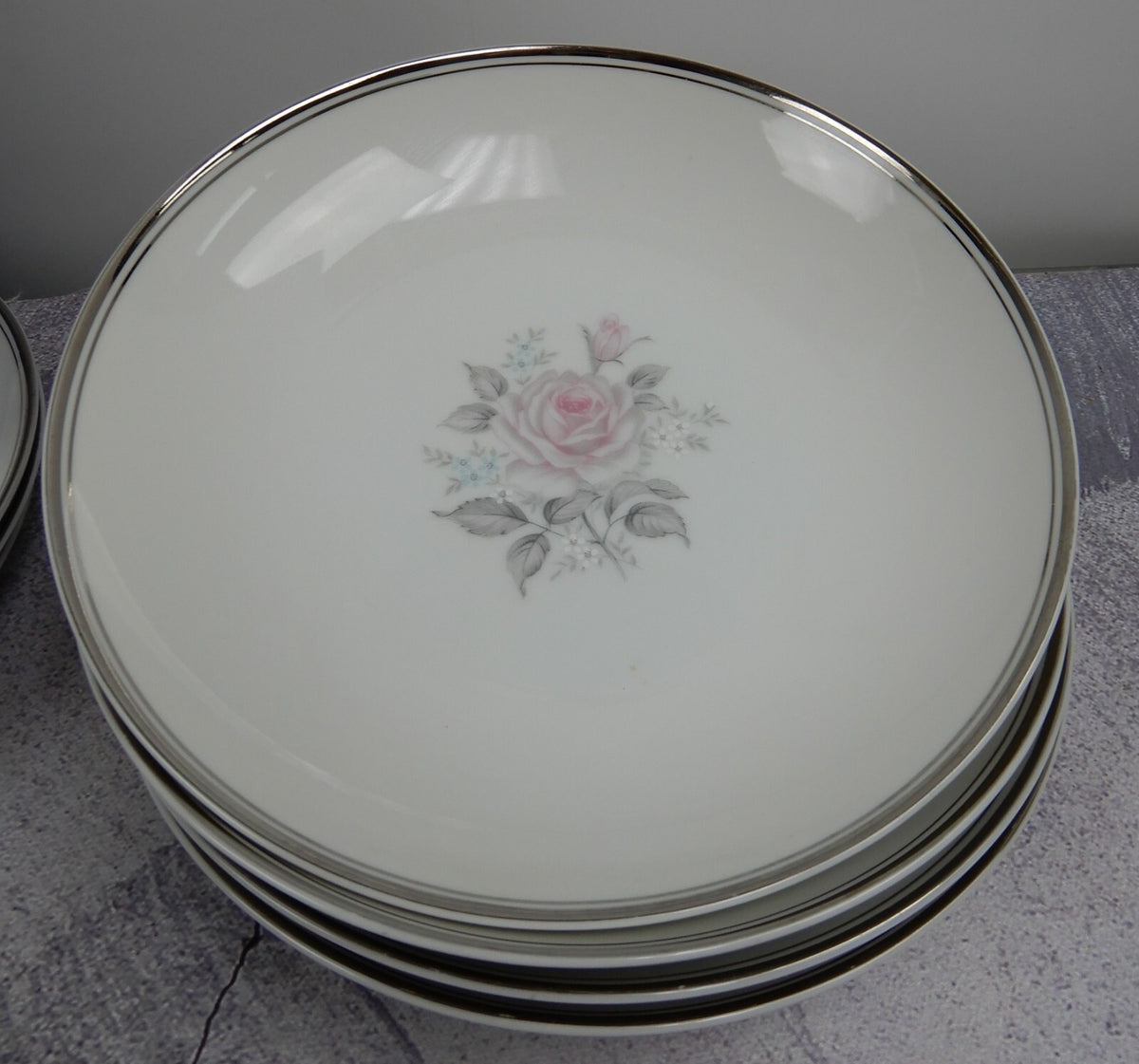 Set of 20 Pieces -4 Place Setting "Rosetta" Empress China Fine China Japan