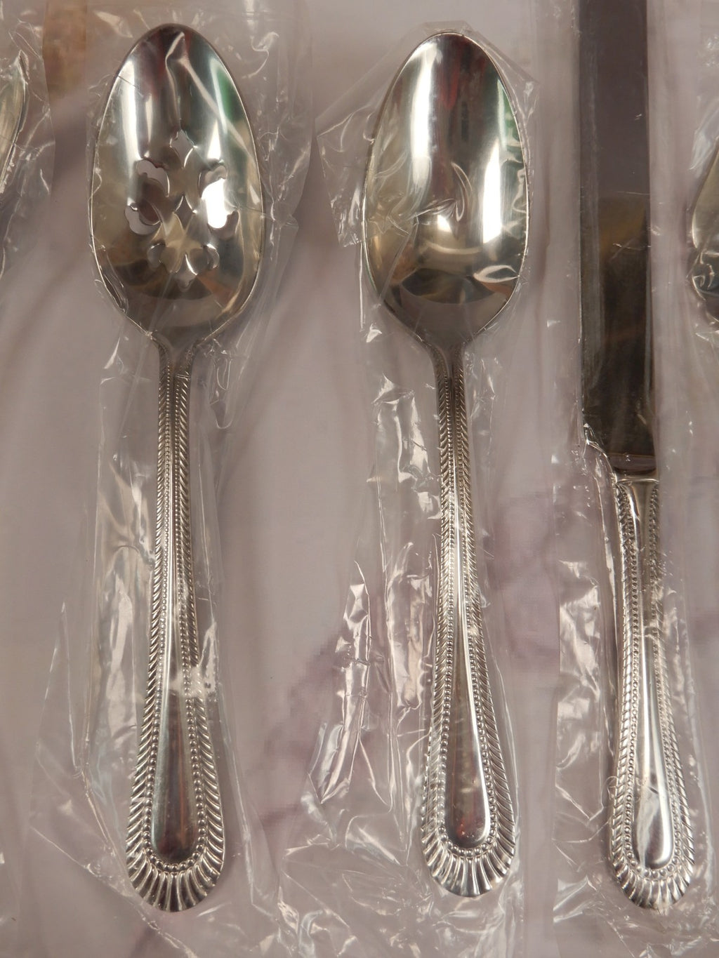 RSVP 18/10 Stainless Flatware Aldridge Wimberly 7 Service Pieces