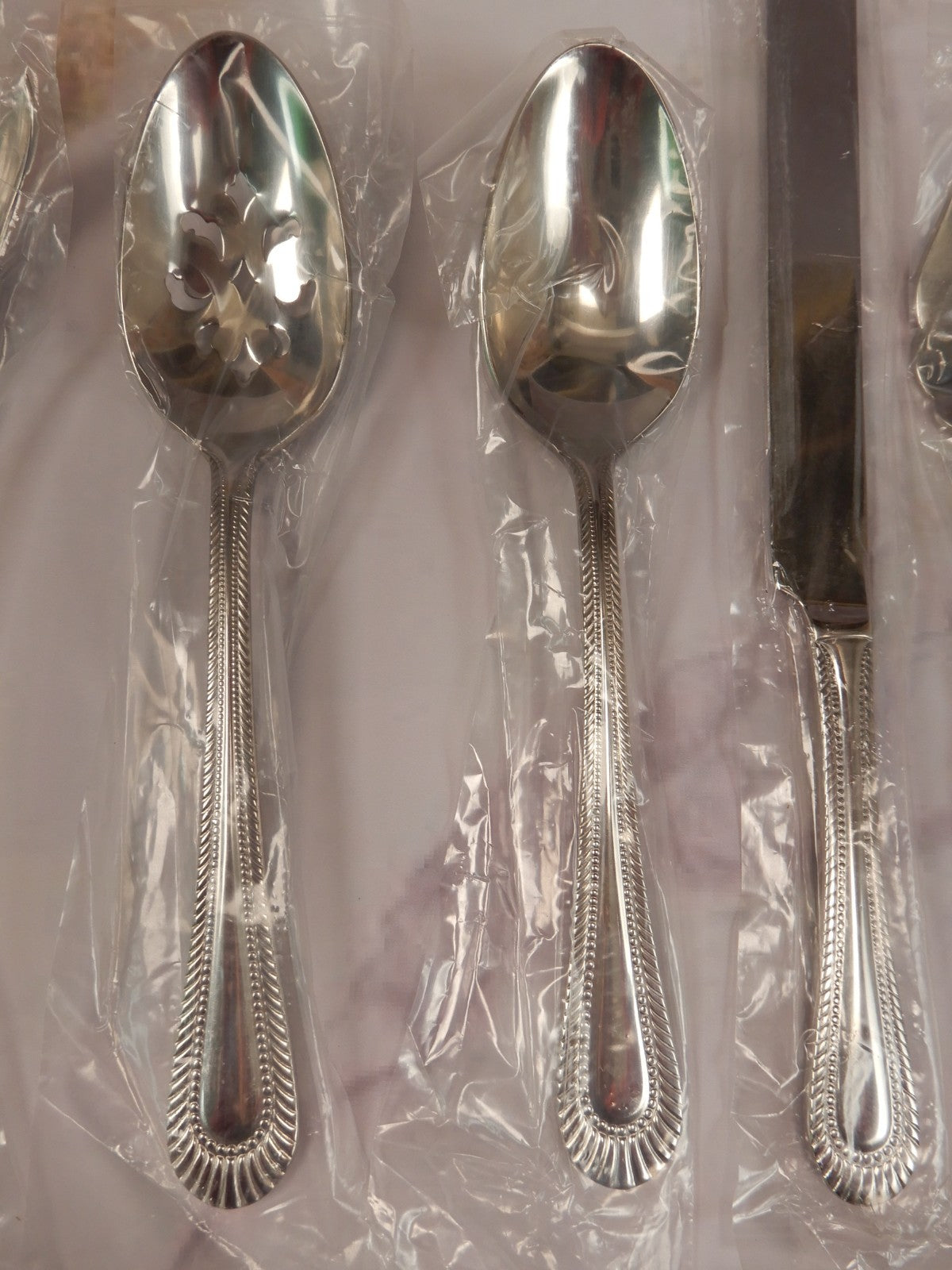RSVP 18/10 Stainless Flatware Aldridge Wimberly 7 Service Pieces