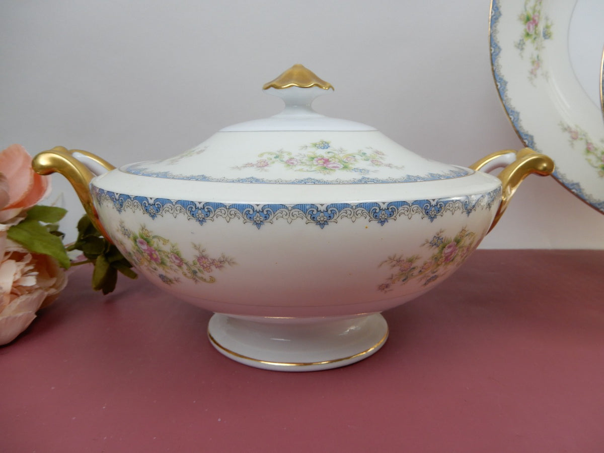 Set of Six Serving Pieces Meito China N.S.P.(Nagoya Seito Porcelain) Japan