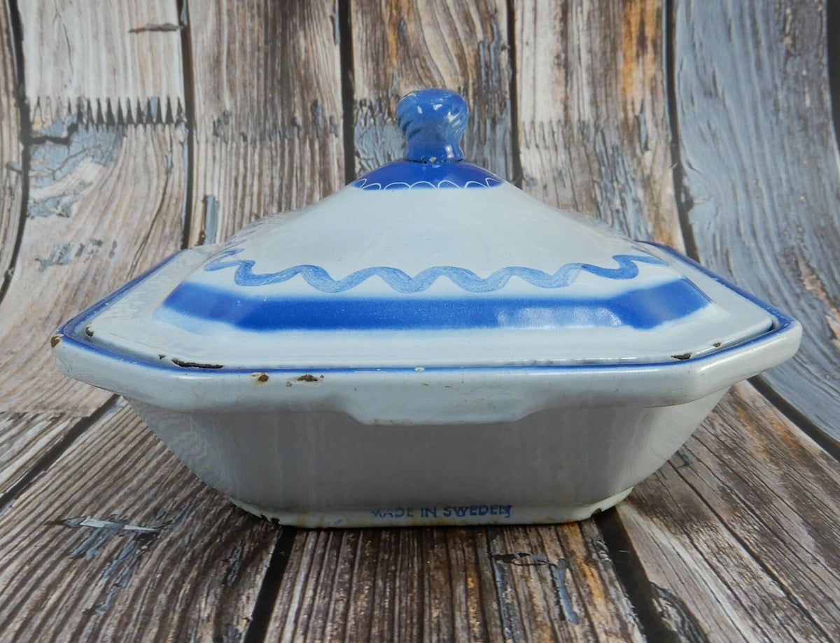 Made in Sweden Klafrestrom C1 White w/ Blue Rims Enamel Cast Iron  Casserole