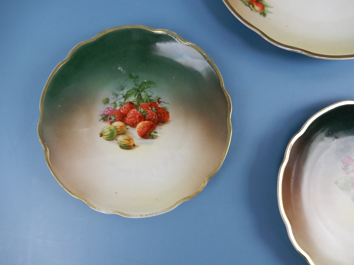 Lot Of 4 Plates Moritz Zdekauer (MZ) Austria with Fruits
