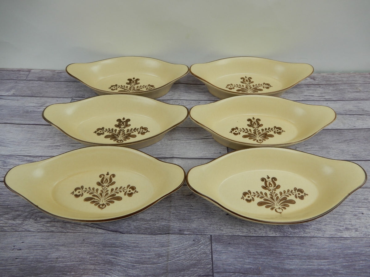 Set of Six (6) Vintage Pfaltzgraff USA 8 oz. Au Gratin 8" Dishes (Model #260)