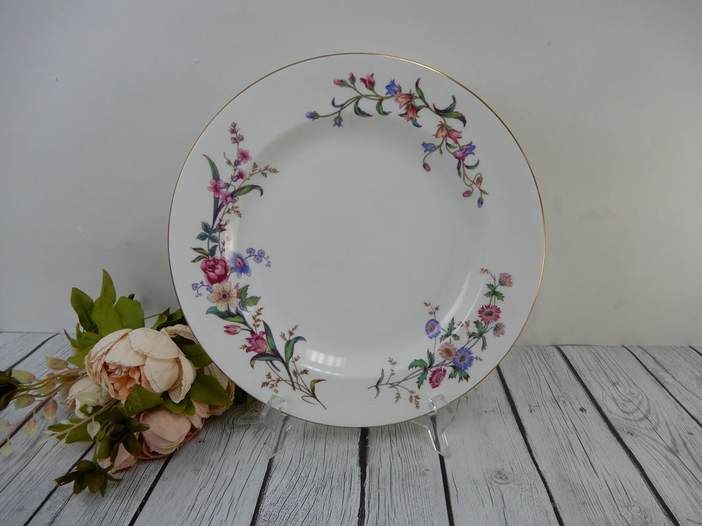 Vintage Wedgwood " Devon Sprays " 13-3/8" Chop Plate /Round Platter