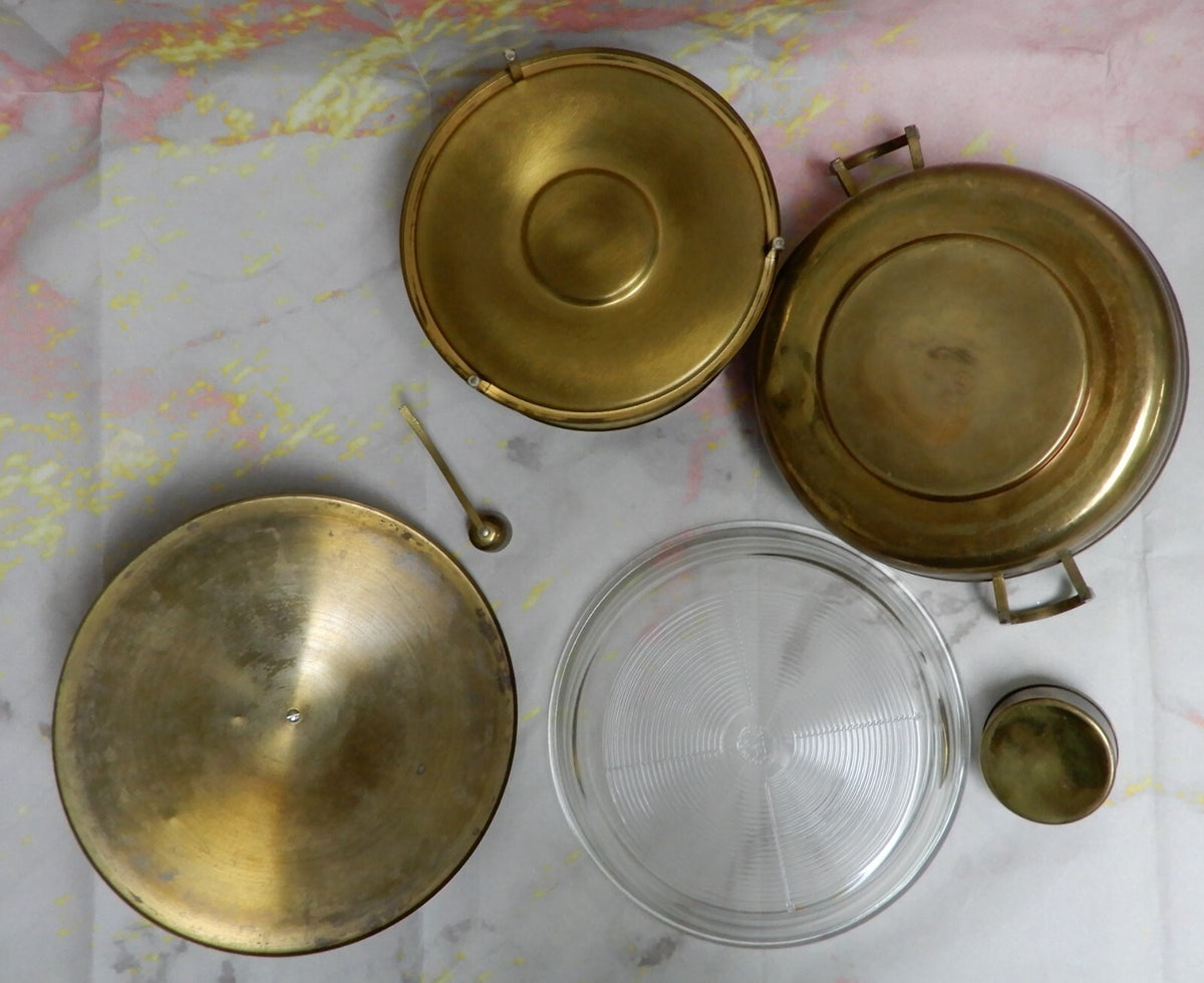 Vtge Brass Chafing Dish Buffet Three-legged Stand Warmer w/ PYREX  Insert