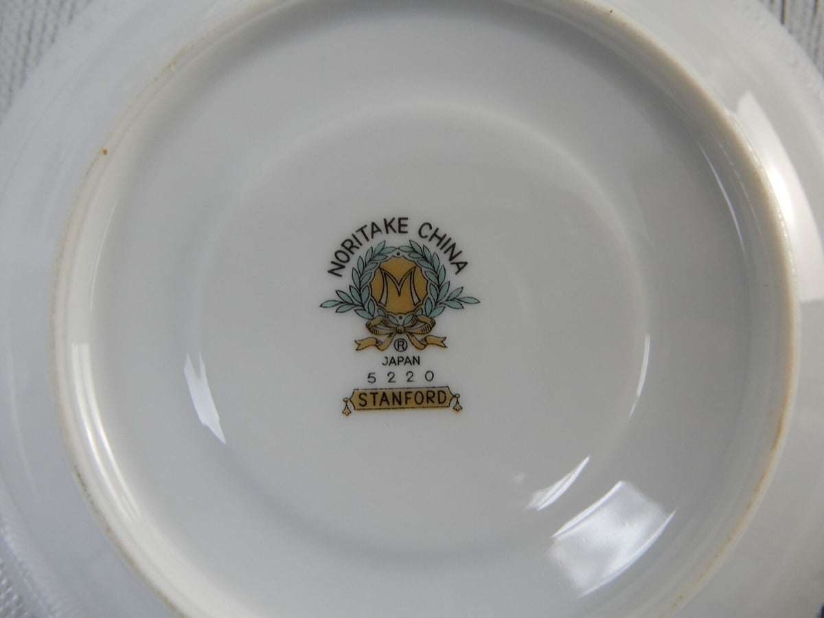 24 Piece Noritake Floral "Stanford 5220"