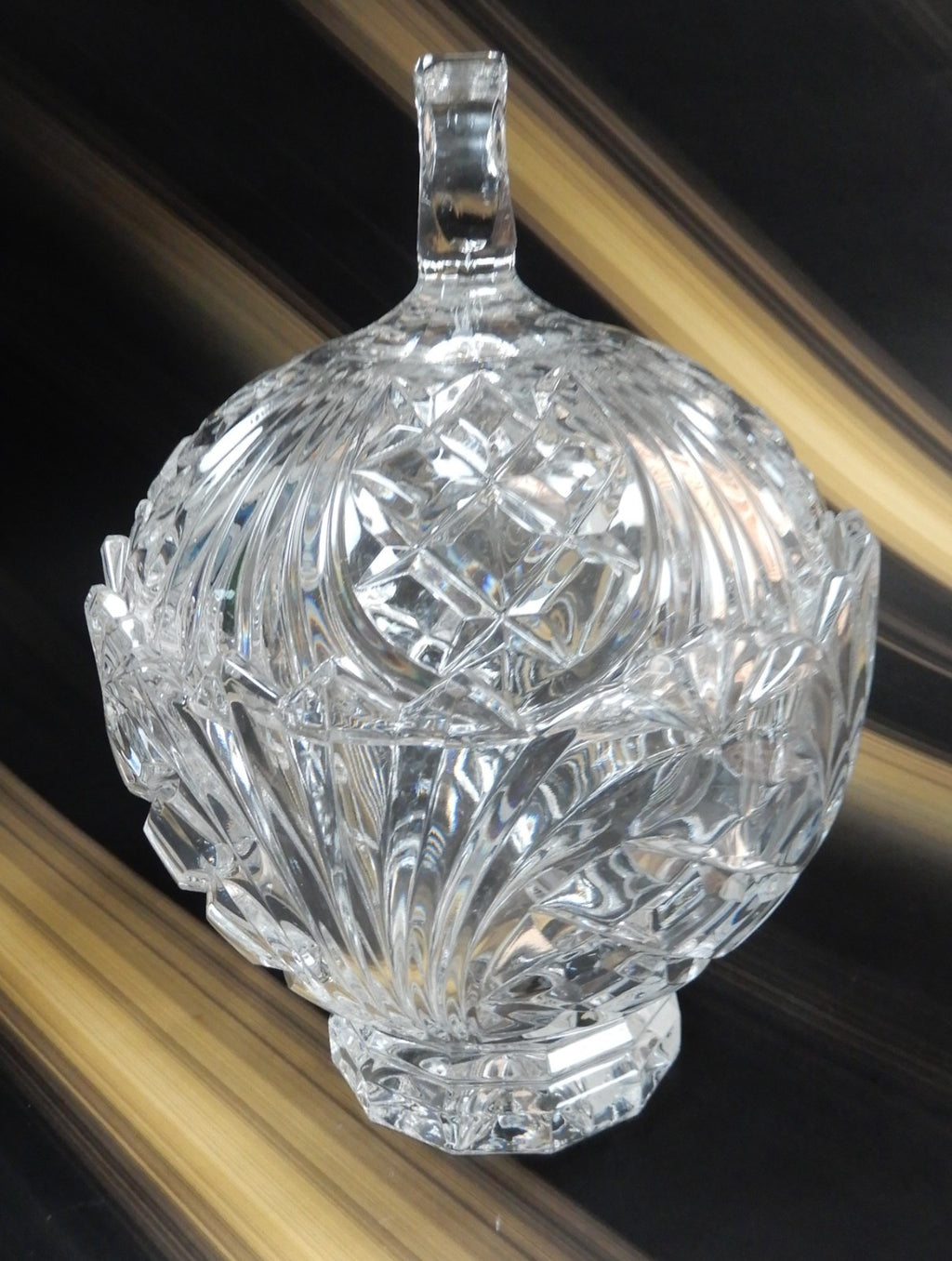Vintage Fifth Avenue Crystal Wellington Covered Candy Dish 24% Lead Crystal
