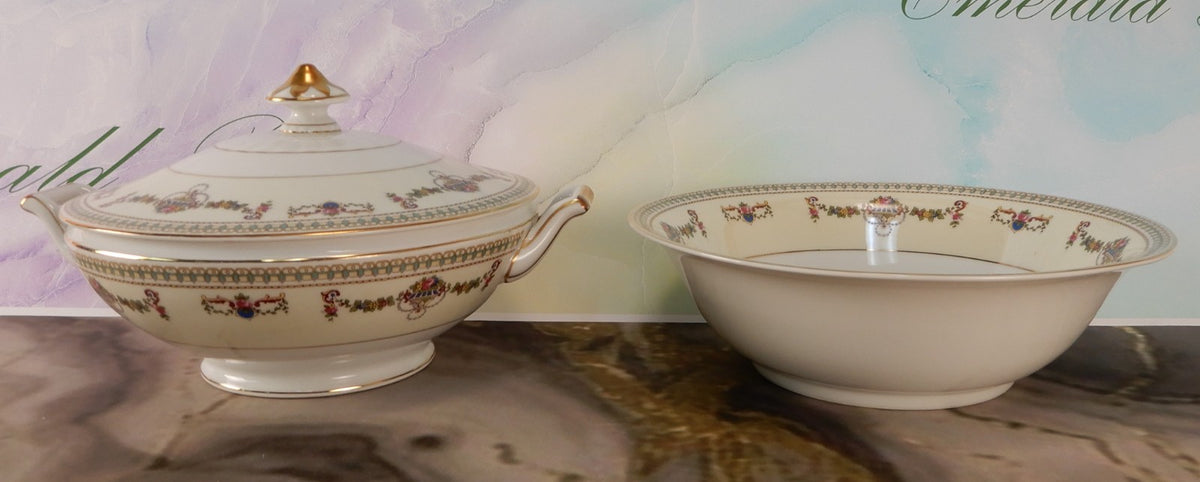 Vintage H&C Selb Bavaria Germany Heinrich "SENTA" Lidded Bowl and Round Bowl