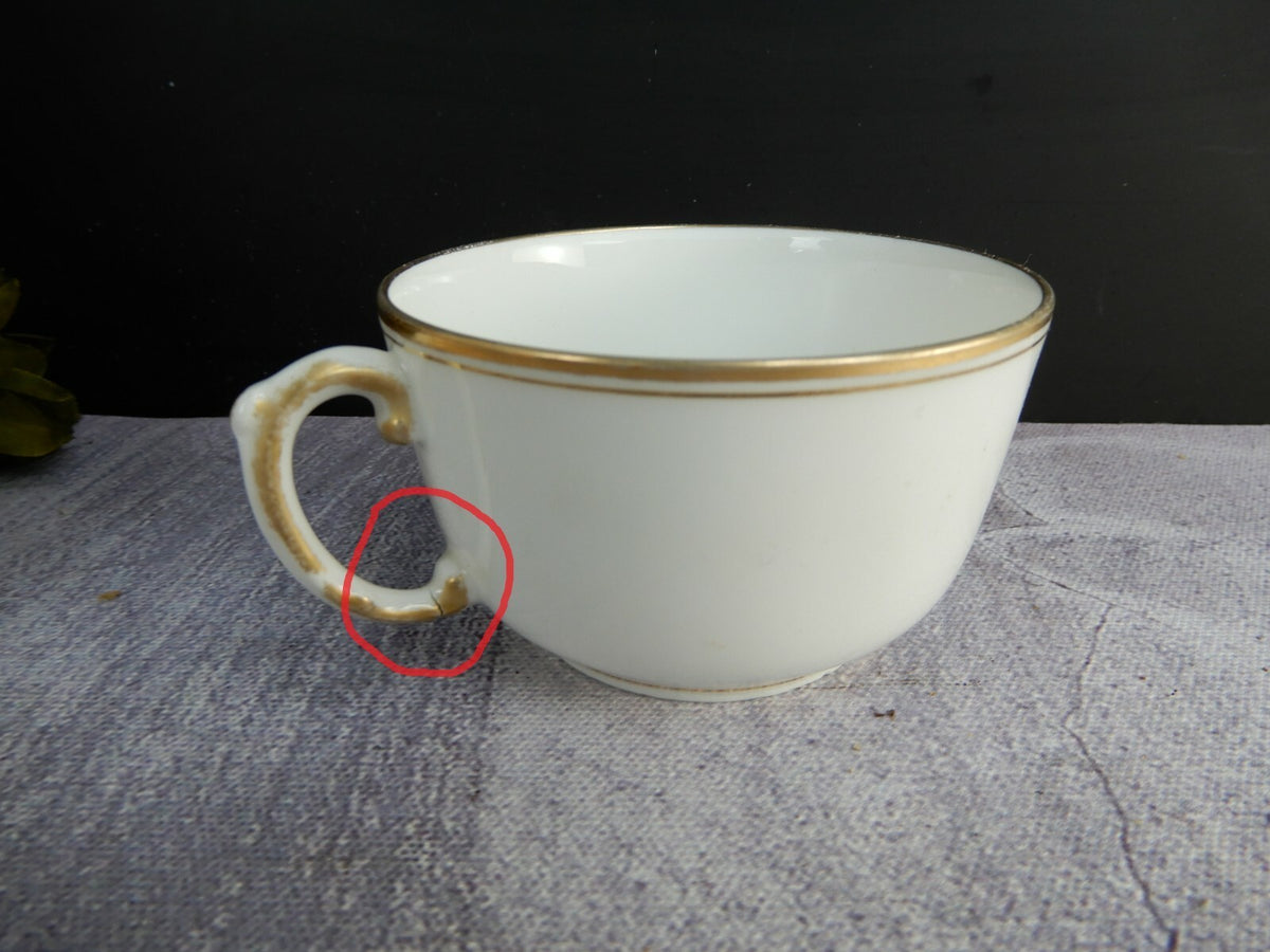 Vintage D&C Delinieres and Cie.Gold Rimmed Tea /Coffee Cups Set Of 5 No saucers