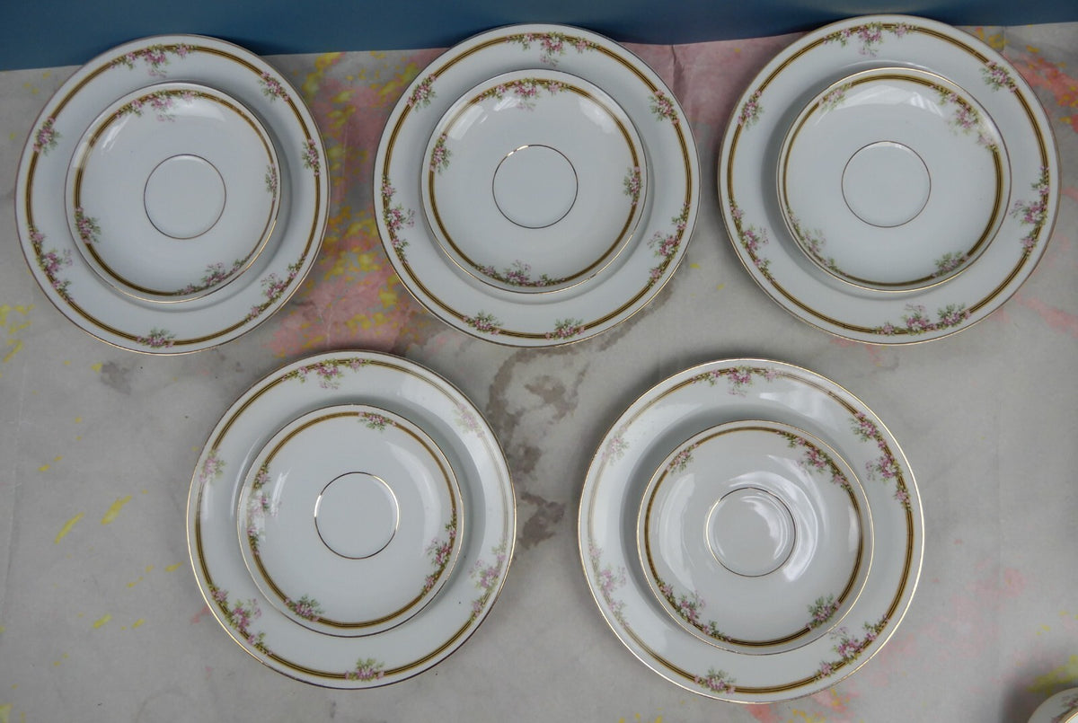 15 Piece Vintage Tirschenreuth Bavaria Kingston Cups,Saucers and Sandwich Plates