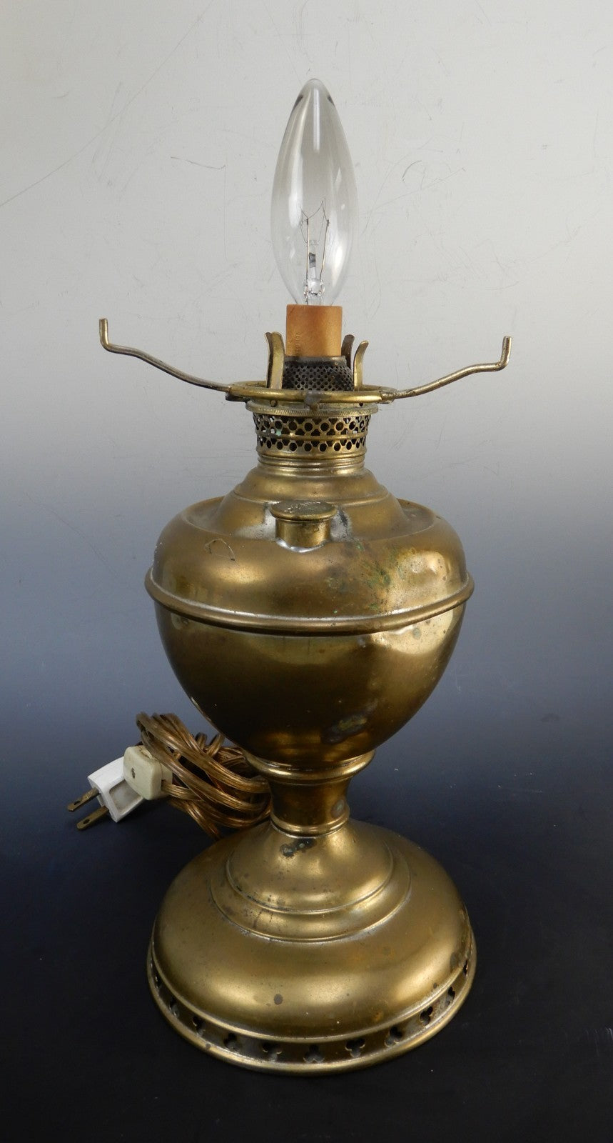 Antique 1800's Edward Miller Nickel Victorian Oil GWTW Lamp Converted Electric