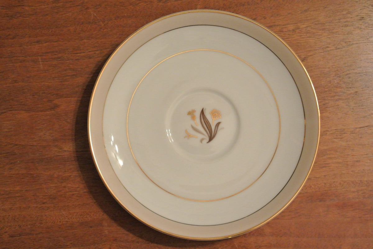 Set of 4 NORITAKE China AVON 5531 Pattern Tea/Coffee Cups and Saucers