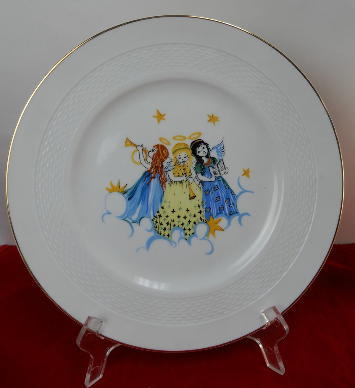 Hutschenreuther Christmas Dinner Decorative Plates "Musical angels and Santa"