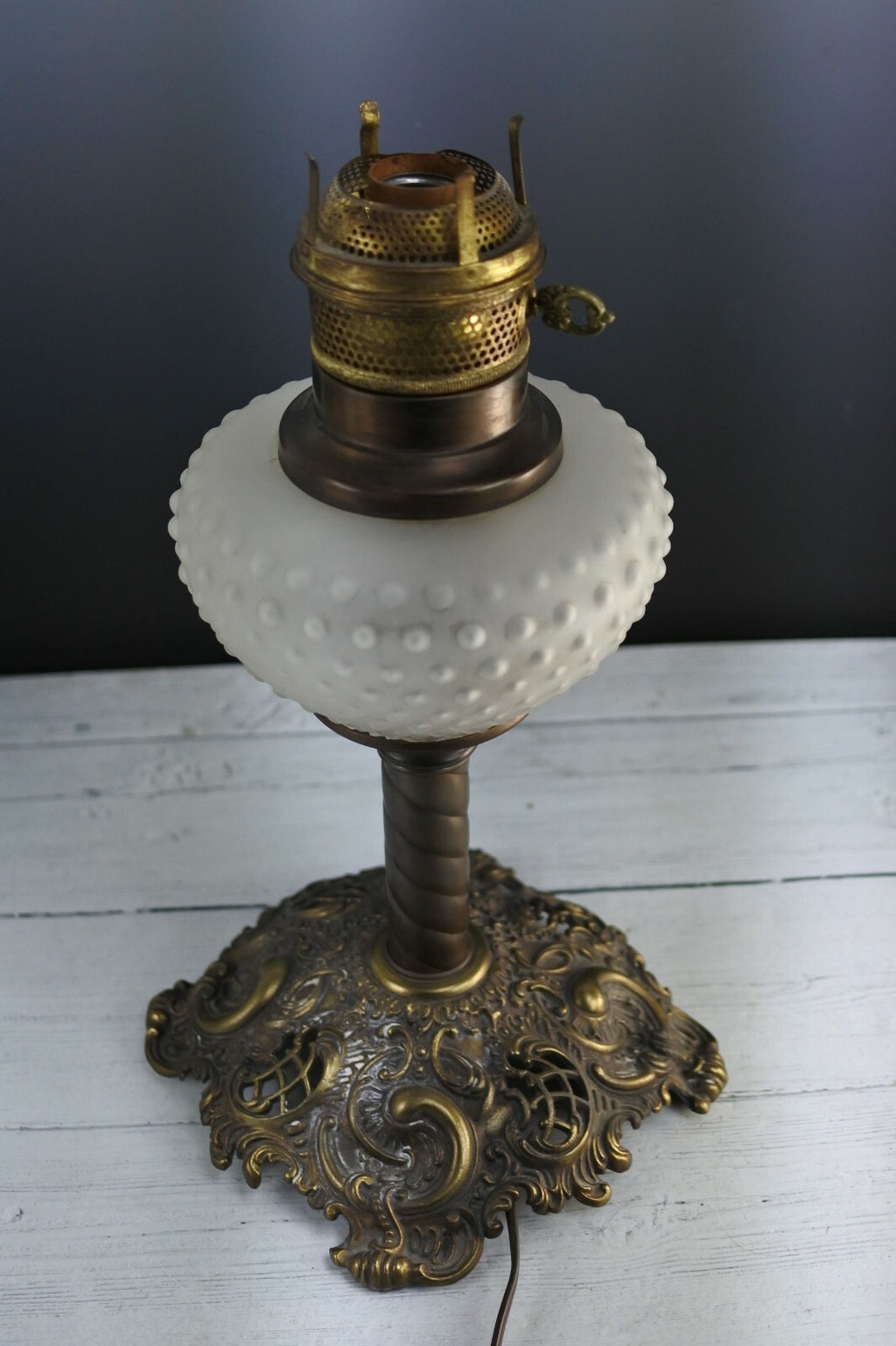 Vintage 3 Way Light  Brass Table lamp S.S. N.Y 125 *No Shade*
