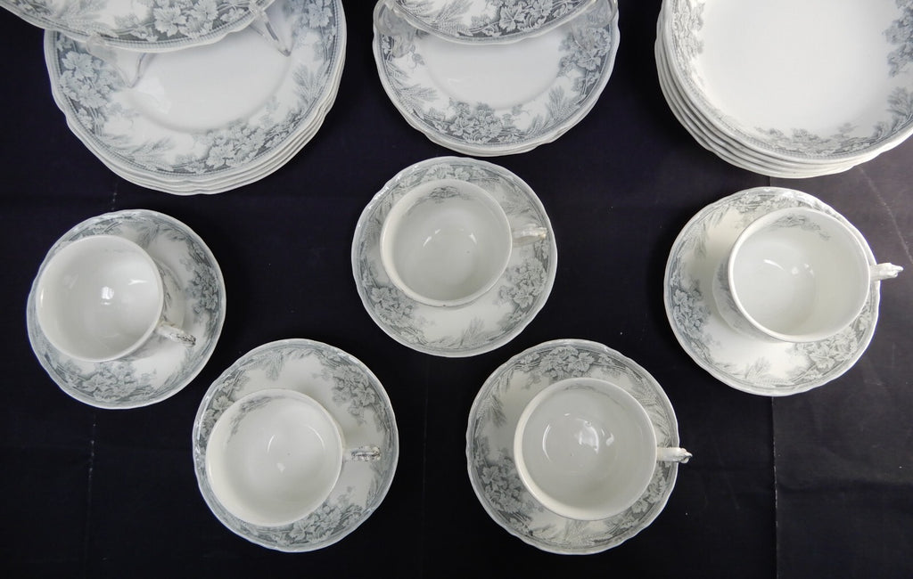 Imperial Pottery Harvest Grapes and Wheat 5-Piece Place Setting for 5
