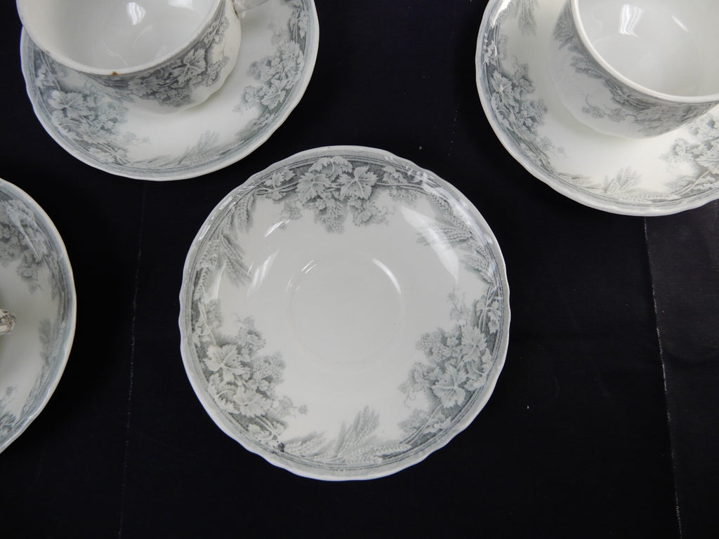 Imperial Pottery Harvest Grapes and Wheat 5-Piece Place Setting for 5