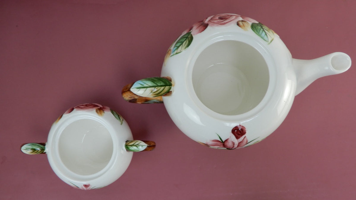 Vintage Lefton Americana Regal Rose Set of Tea Pot ,Sugar Bowl and Creamer