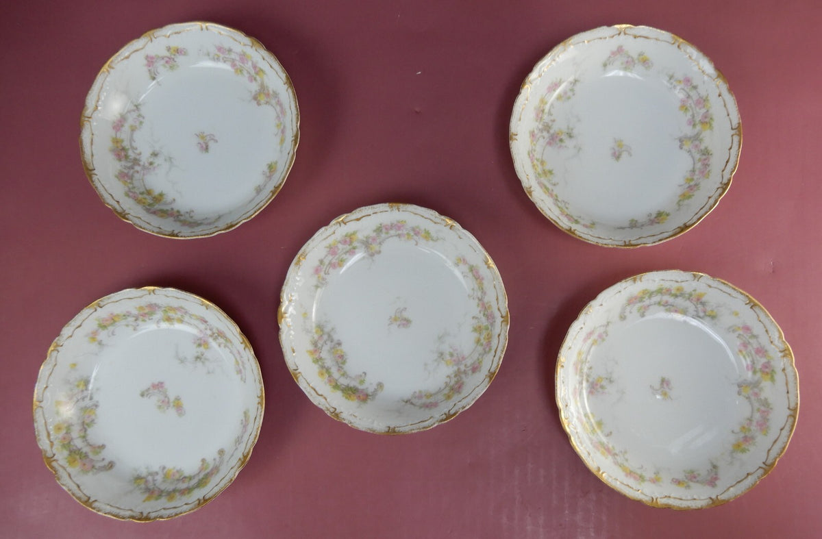 Haviland Limoges France Schleiger 475e Hand Painted Five Fruit Desert Bowls Set