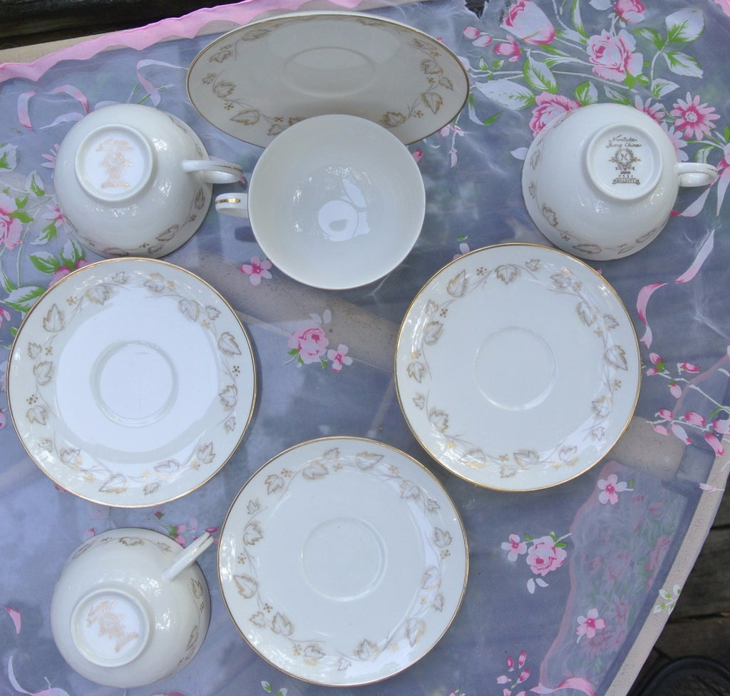 Set of 4 Noritake Ivory China Cups and Saucers "Gold Ivy" Pattern #7531