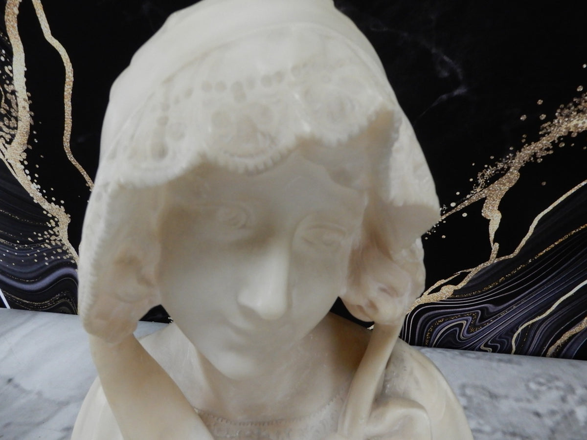 Alabaster Marble Bust Statue Young Woman Signed Stiaccini Florence Italy 10.5"H