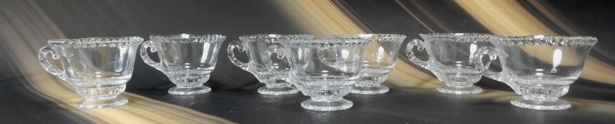 Set Of 7 Vintage Clear Glass Cambridge Glass "Gadroon" Orphan Cups