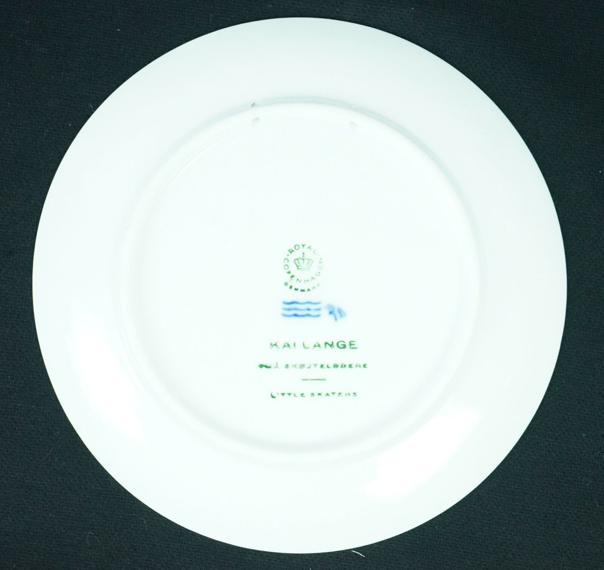 Royal Copenhagen Denmark Annual Christmas Plate 1964-67 Kai Lange The Royal Oak