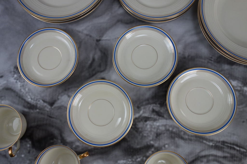 20 Pieces 5-Piece 4 Place Eamag Schönwald Bavaria Gold and Cobalt Blue Rim