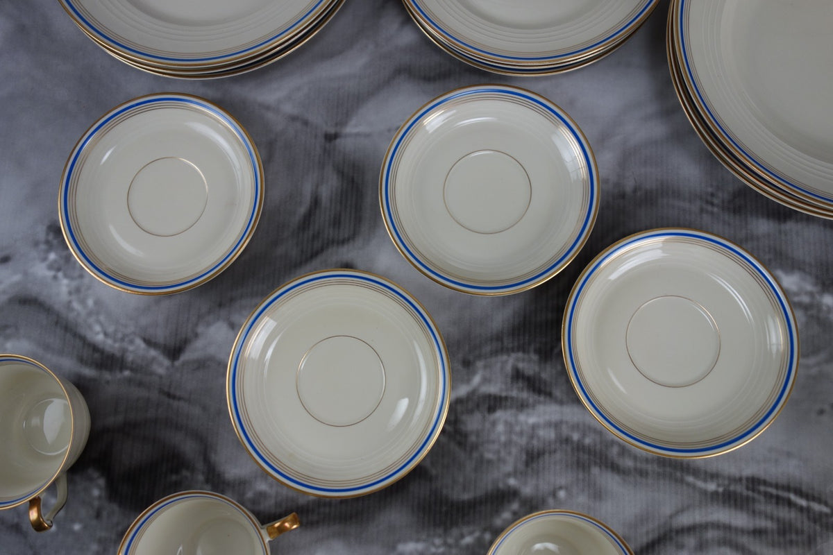 20 Pieces 5-Piece 4 Place Eamag Schönwald Bavaria Gold and Cobalt Blue Rim