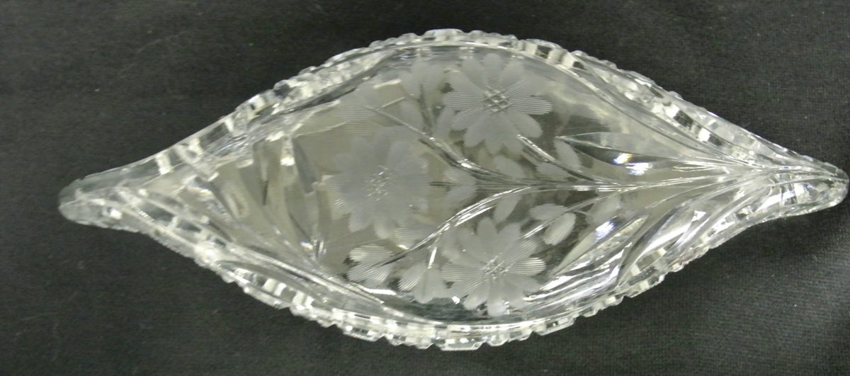 Antique American Cut Glass Boat Shaped Dish Daisy Buttons