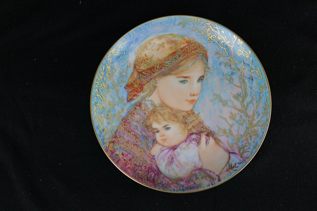 Lot Of Three Hibel Decorative Collector Plates Made By Knowles And Rosenthal